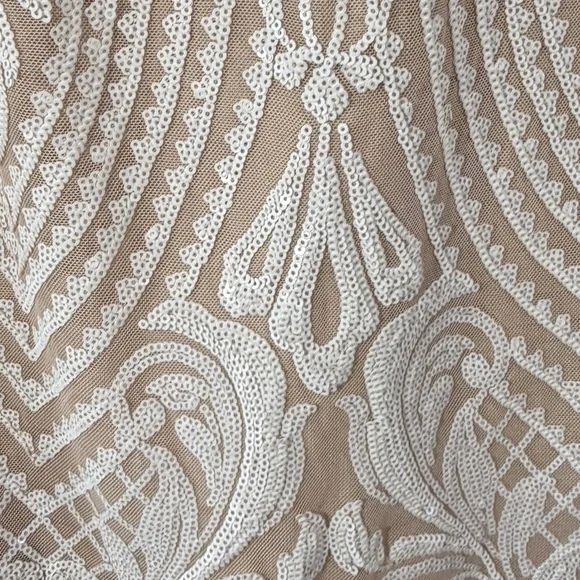 Windsor Nude White Sequin Bodycon Mini Dress Small - Picture 9 of 11